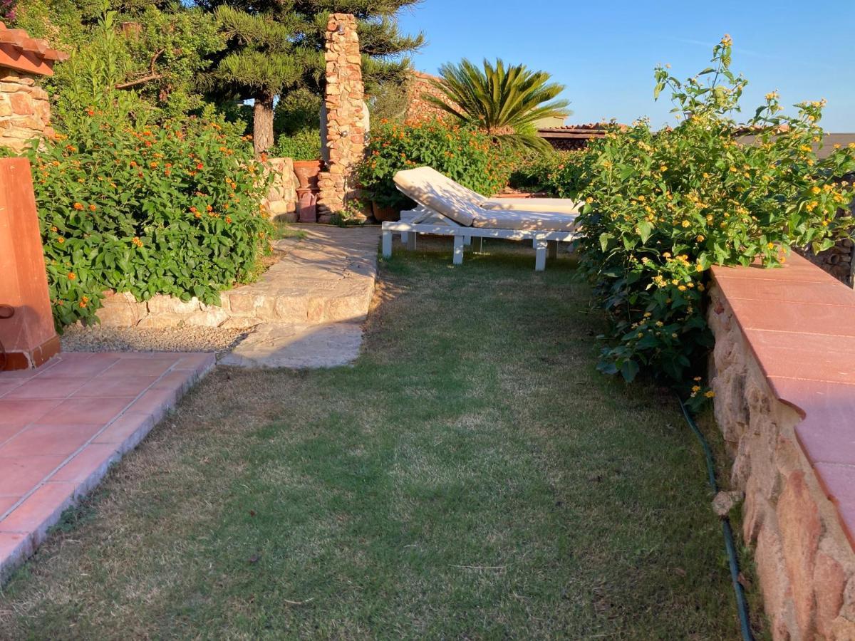Villasimius Il Patio Sul Porto Exteriör bild